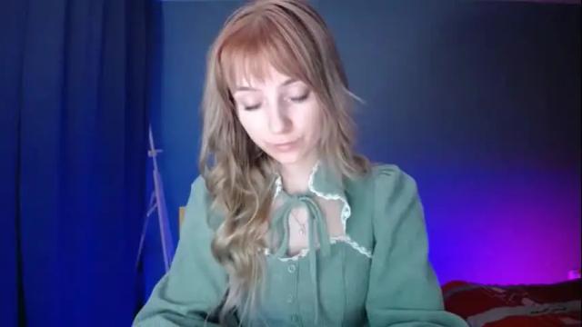 Image 10 of luciacam20 Stream on Chaturbate on 1 month ago