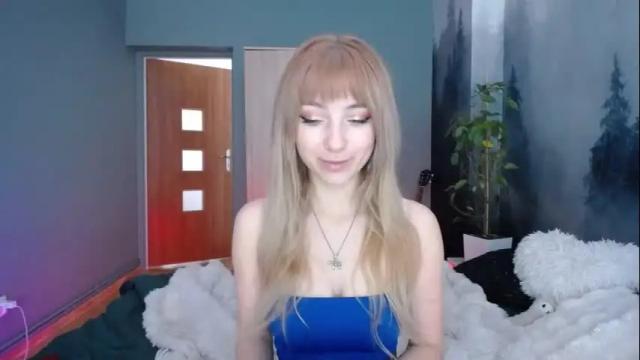 Image 4 of luciacam20 Stream on Chaturbate on 1 month ago