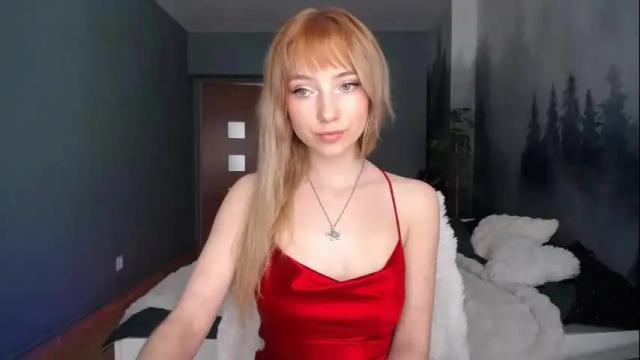 Image 7 of luciacam20 Stream on Chaturbate on 29 days ago