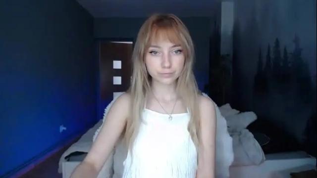 Image 12 of luciacam20 Stream on Chaturbate on 29 days ago