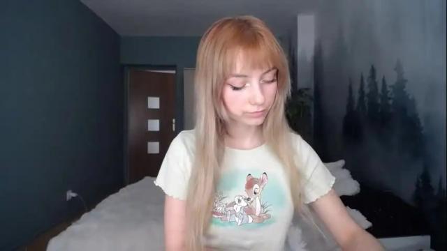 Image 3 of luciacam20 Stream on Chaturbate on 27 days ago