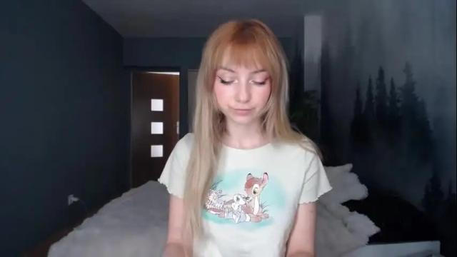 Image 4 of luciacam20 Stream on Chaturbate on 27 days ago