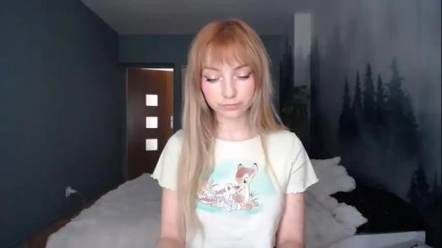 Image 6 of luciacam20 Stream on Chaturbate on 27 days ago