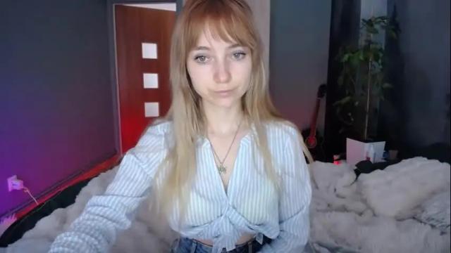 Image 3 of luciacam20 Stream on Chaturbate on 23 days ago