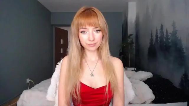 Image 2 of luciacam20 Stream on Chaturbate on 22 days ago
