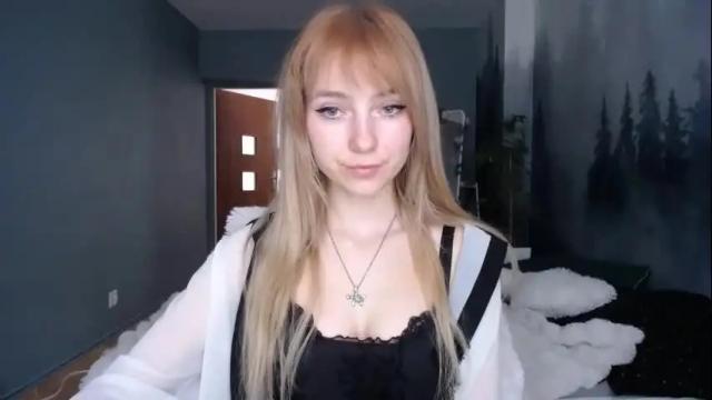 Image 10 of luciacam20 Stream on Chaturbate on 15 days ago