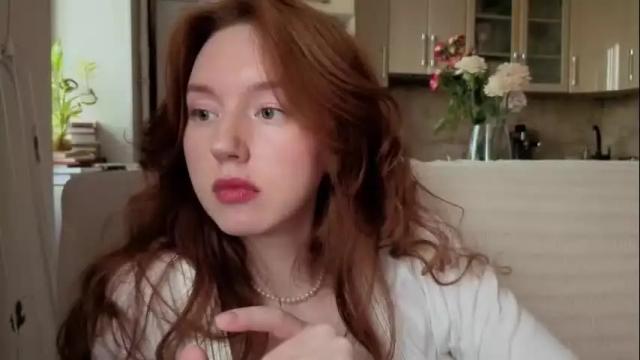 Image 7 of luciacoy Stream on Chaturbate on 7 months ago