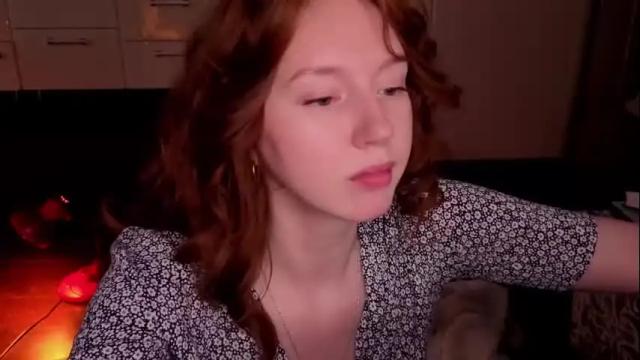 Image 4 of luciacoy Stream on Chaturbate on 6 months ago