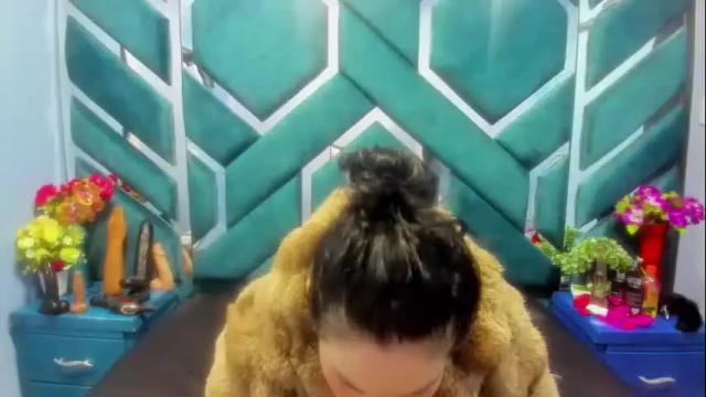 Image 2 of luciana_ass Stream on Chaturbate on 1 month ago