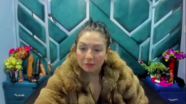 Image 3 of luciana_ass Stream on Chaturbate on 1 month ago