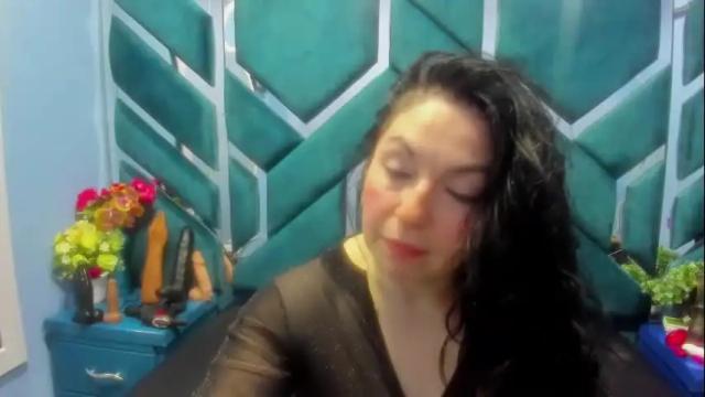 Image 4 of luciana_ass Stream on Chaturbate on 1 month ago