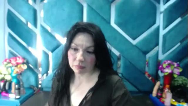 Image 2 of luciana_ass Stream on Chaturbate on 1 month ago