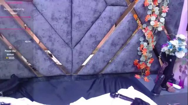 Image 12 of luciana_ass Stream on Chaturbate on 15 days ago