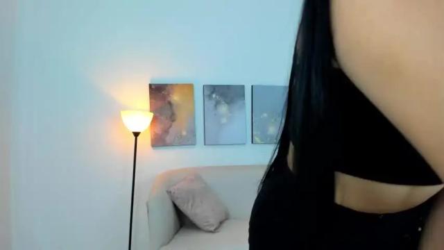 Image 3 of luciana_fox1 Stream on Chaturbate on 19 months ago
