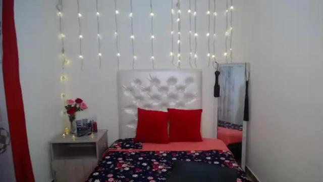 Thumbnail 1, luciana_giraldo_'s Stream at Chaturbate, 13 months ago