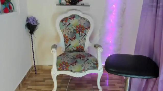 Image 6 of luciana_giraldo_ Stream on Chaturbate on 13 months ago
