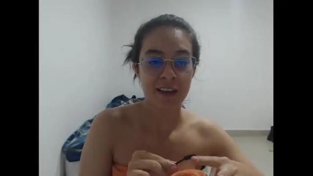 Image 3 of luciana_louiex Stream on Chaturbate on 20 months ago