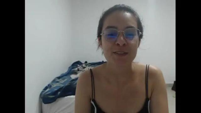 Image 6 of luciana_louiex Stream on Chaturbate on 20 months ago