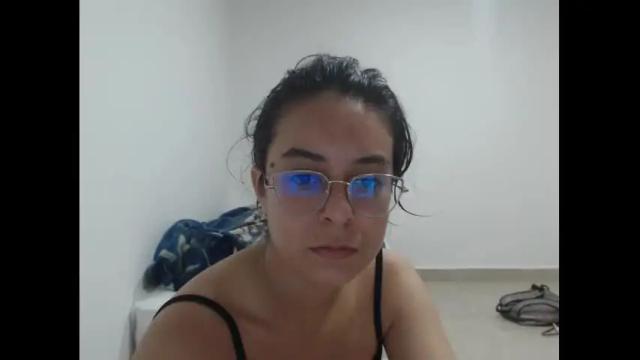 Image 3 of luciana_louiex Stream on Chaturbate on 20 months ago