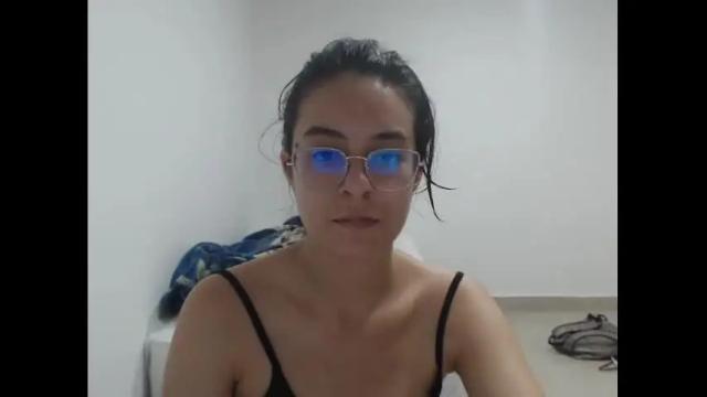 Image 8 of luciana_louiex Stream on Chaturbate on 20 months ago