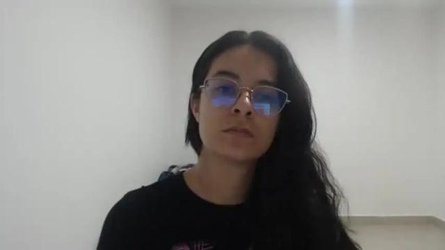 Image 10 of luciana_louiex Stream on Chaturbate on 19 months ago