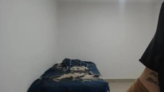 Image 11 of luciana_louiex Stream on Chaturbate on 19 months ago