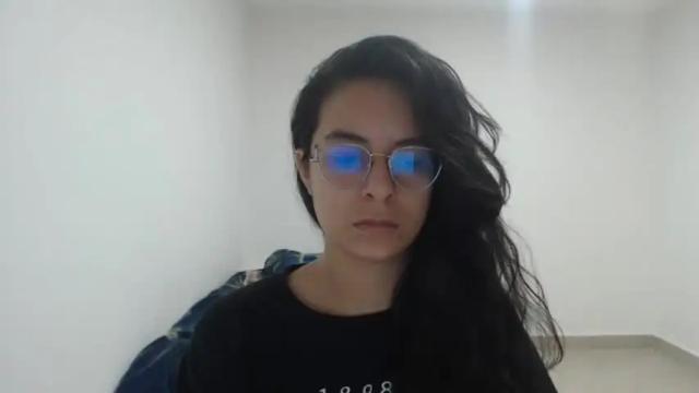 Image 6 of luciana_louiex Stream on Chaturbate on 19 months ago