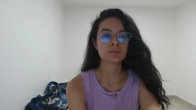Image 10 of luciana_louiex Stream on Chaturbate on 18 months ago