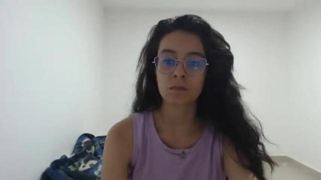 Image 12 of luciana_louiex Stream on Chaturbate on 18 months ago