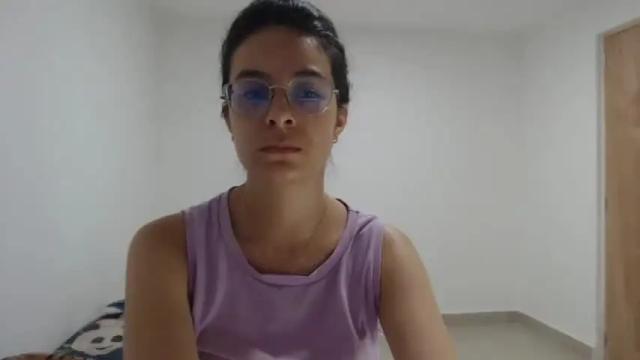 Image 11 of luciana_louiex Stream on Chaturbate on 18 months ago