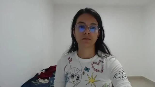 Image 12 of luciana_louiex Stream on Chaturbate on 18 months ago
