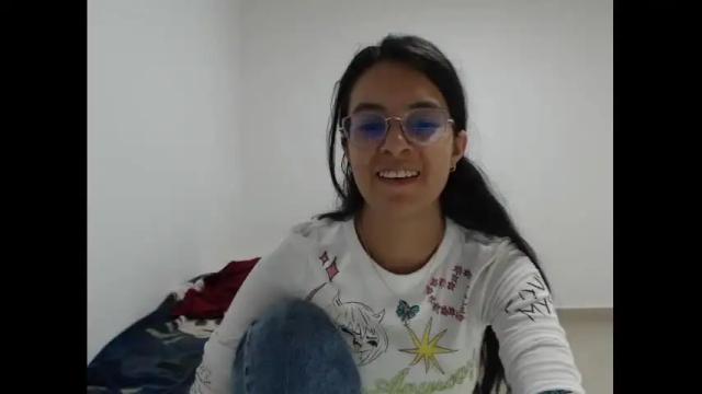 Image 2 of luciana_louiex Stream on Chaturbate on 18 months ago