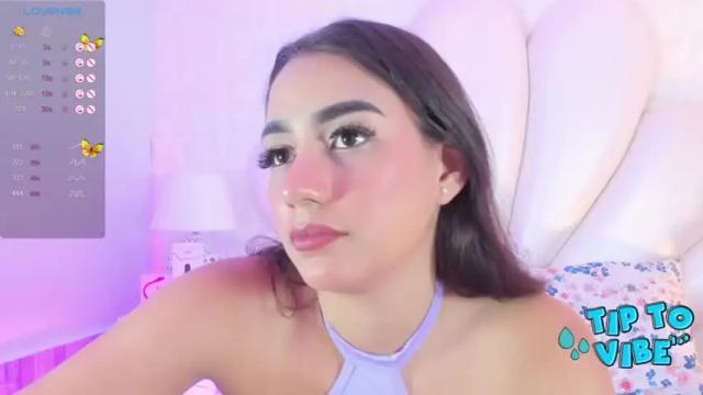Image 10 of lucianacarter Stream on Chaturbate on 12 months ago