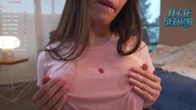 Image 11 of lucie_beltran Stream on Chaturbate on 2 months ago