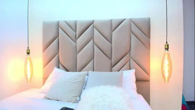 Image 10 of lucie_grey Stream on Chaturbate on 21 days ago