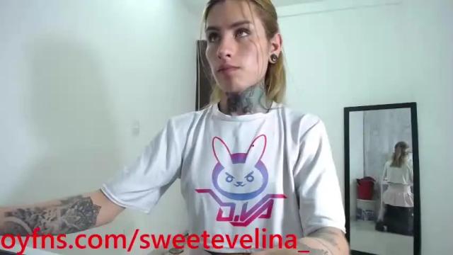 Image 4 of luciiana_lol Stream on Chaturbate on 13 months ago