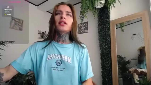 Image 4 of luciiana_lol Stream on Chaturbate on 1 month ago