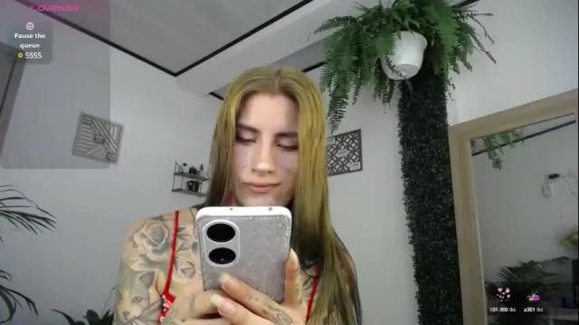 Image 7 of luciiana_lol Stream on Chaturbate on 23 days ago