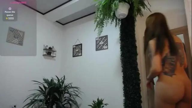 Image 2 of luciiana_lol Stream on Chaturbate on 20 days ago