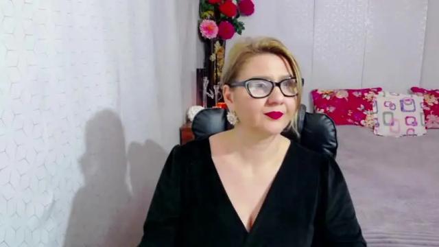 Image 11 of lucillefenlys Stream on Chaturbate on 19 months ago