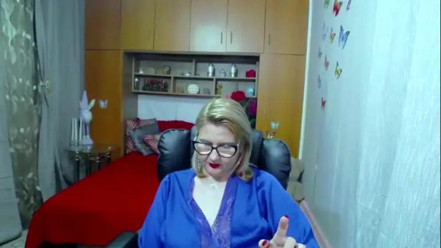 Image 10 of lucillefenlys Stream on Chaturbate on 1 month ago