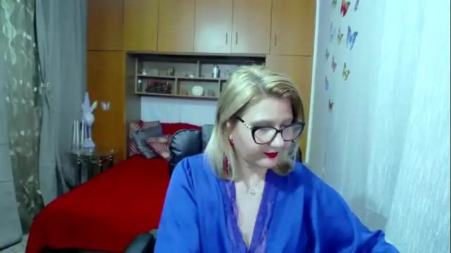Image 4 of lucillefenlys Stream on Chaturbate on 1 month ago