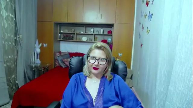 Image 8 of lucillefenlys Stream on Chaturbate on 1 month ago