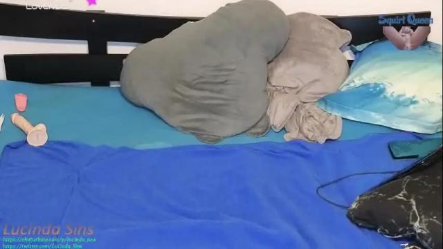 Image 2 of lucinda_sins Stream on Chaturbate on 1 month ago