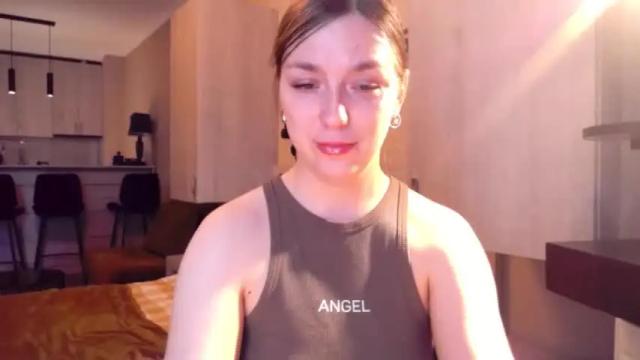 Image 2 of lucky_foryou_baby Stream on Chaturbate on 13 months ago