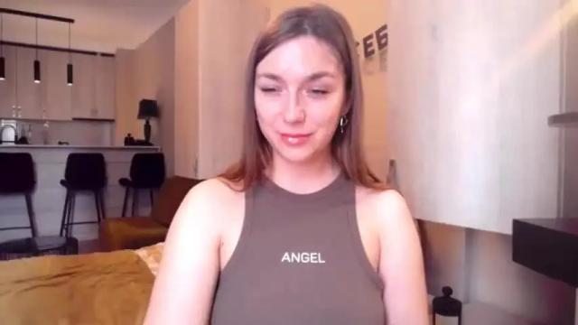 Image 2 of lucky_foryou_baby Stream on Chaturbate on 13 months ago