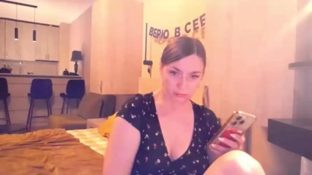 Image 7 of lucky_foryou_baby Stream on Chaturbate on 13 months ago