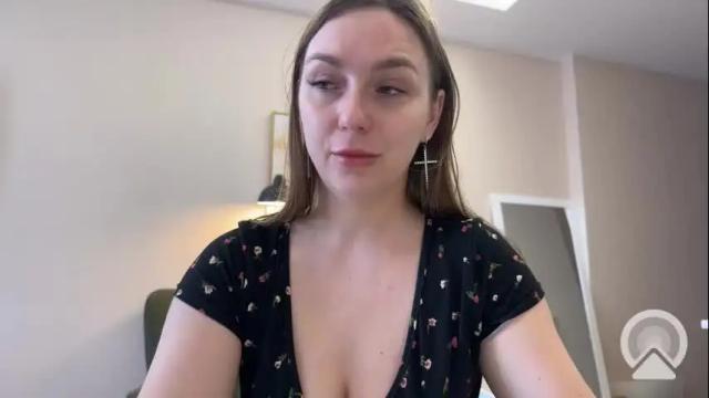 Image 2 of lucky_foryou_baby Stream on Chaturbate on 2 months ago