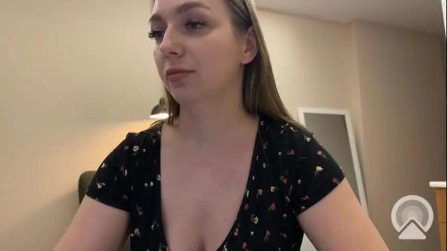 Image 12 of lucky_foryou_baby Stream on Chaturbate on 1 month ago