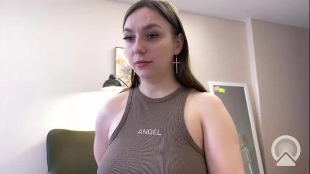 Image 4 of lucky_foryou_baby Stream on Chaturbate on 1 month ago